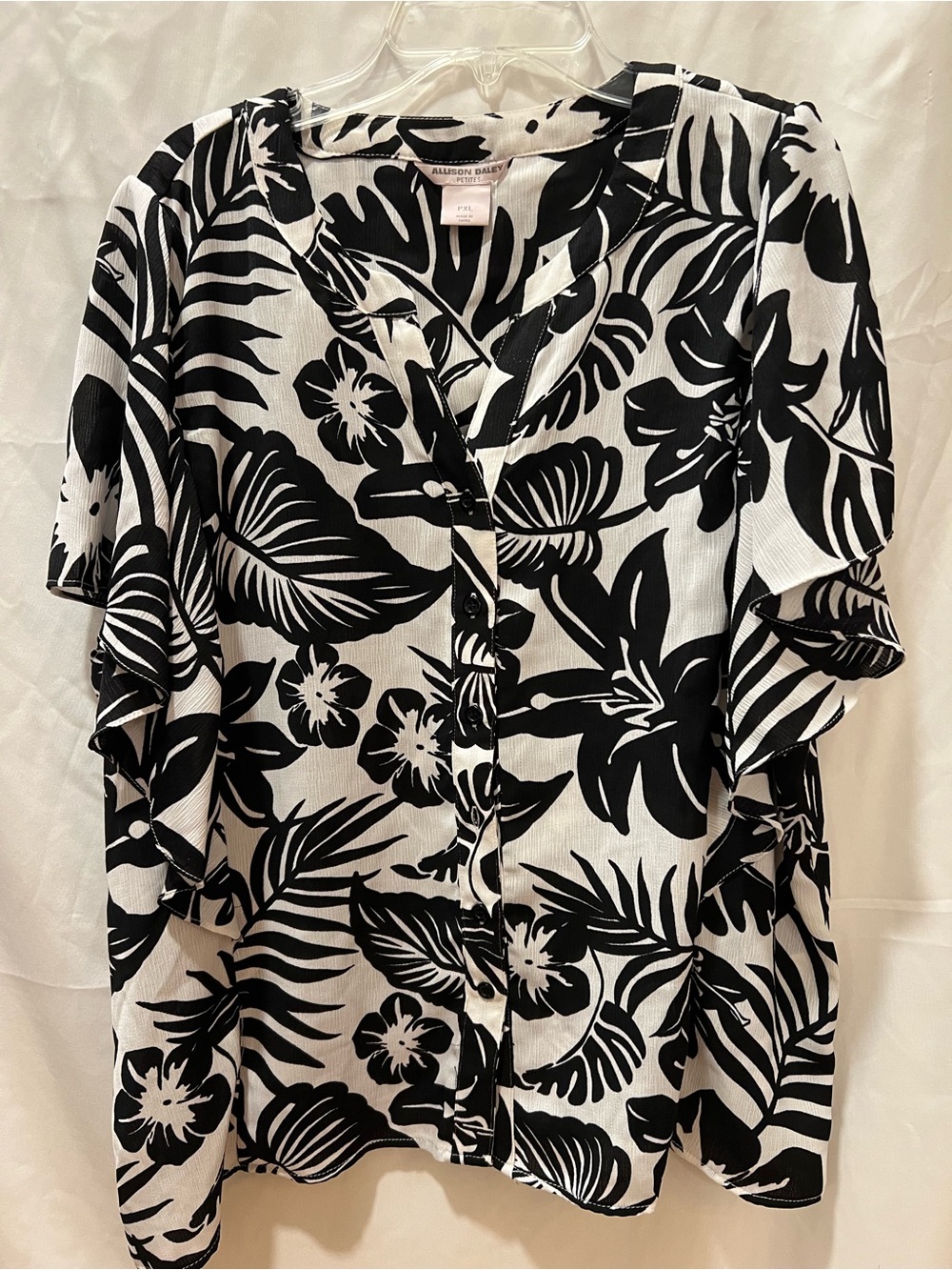 Allison Daley Black & White Floral V-Neck Blouse